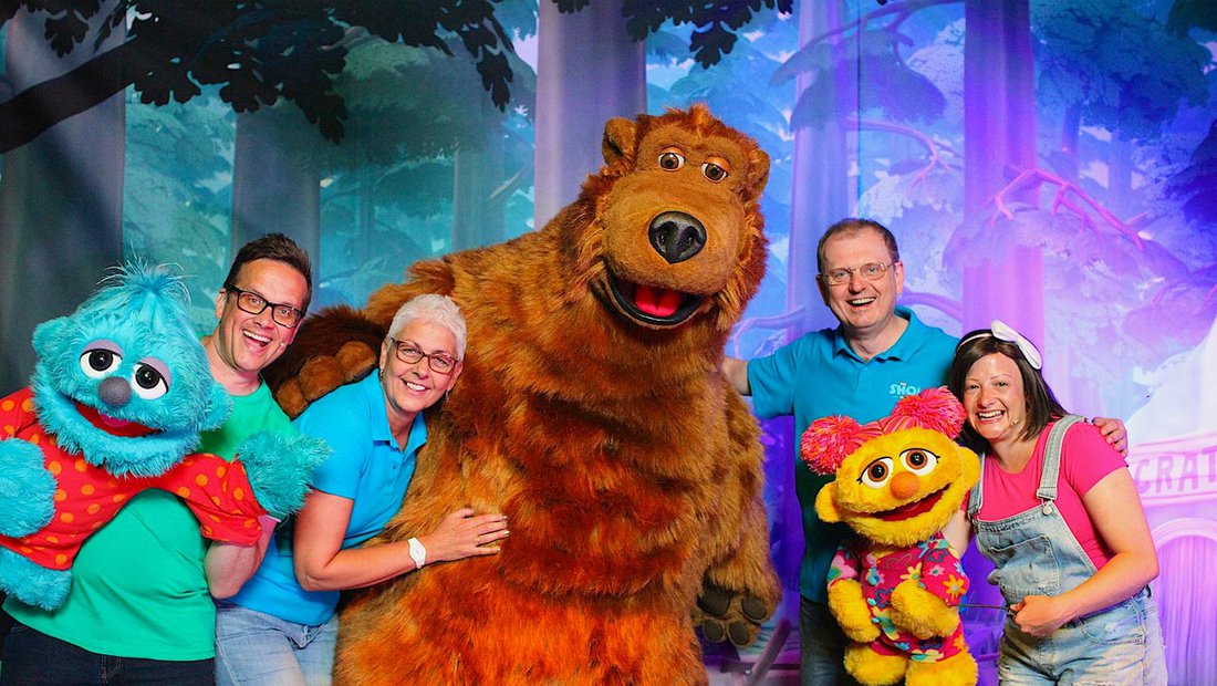 Bear In The Woods Children's entertainment at Away Resorts